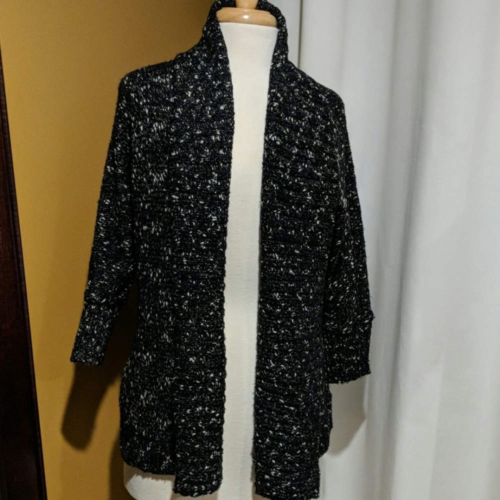 Cardigan sweater